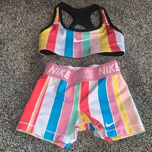 Nike Pro girls set